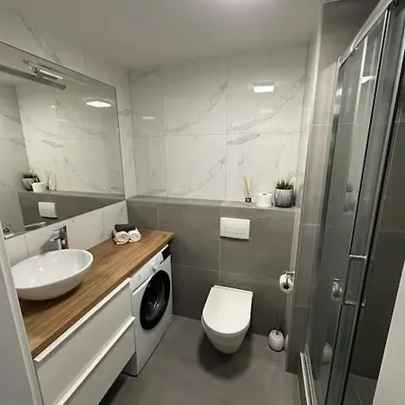 Ahoj Park, Terrace Studio, Private Parking Apartment